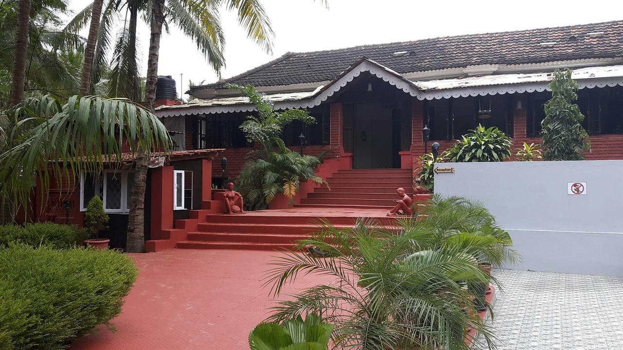 Bed and Breakfast The Rainbows End Margao Exterior foto